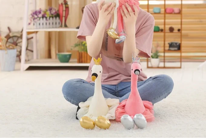 Lovely Swan Plush Doll