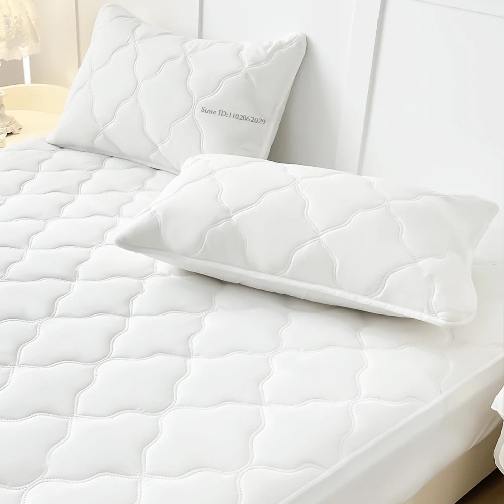 Fitted Waterproof Mattress Cover