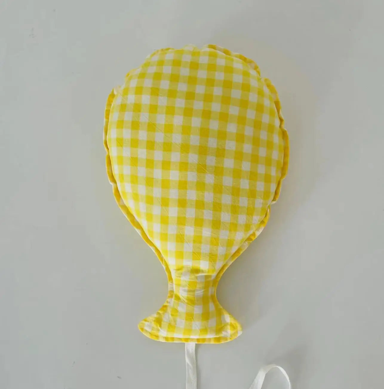 Plaid Balloon Shape Wall Pillow Decoration
