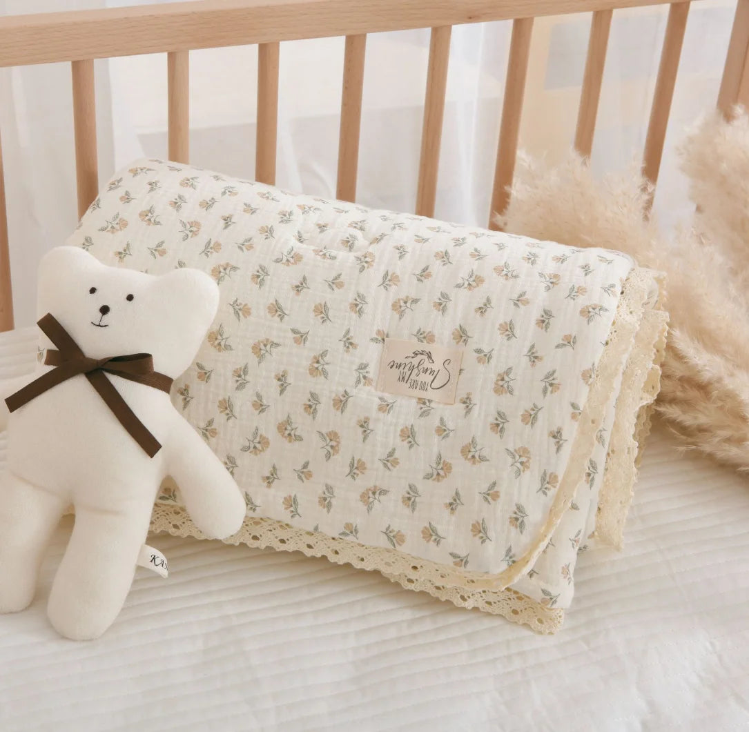 Ventage Cotton Padded Crib Blanket