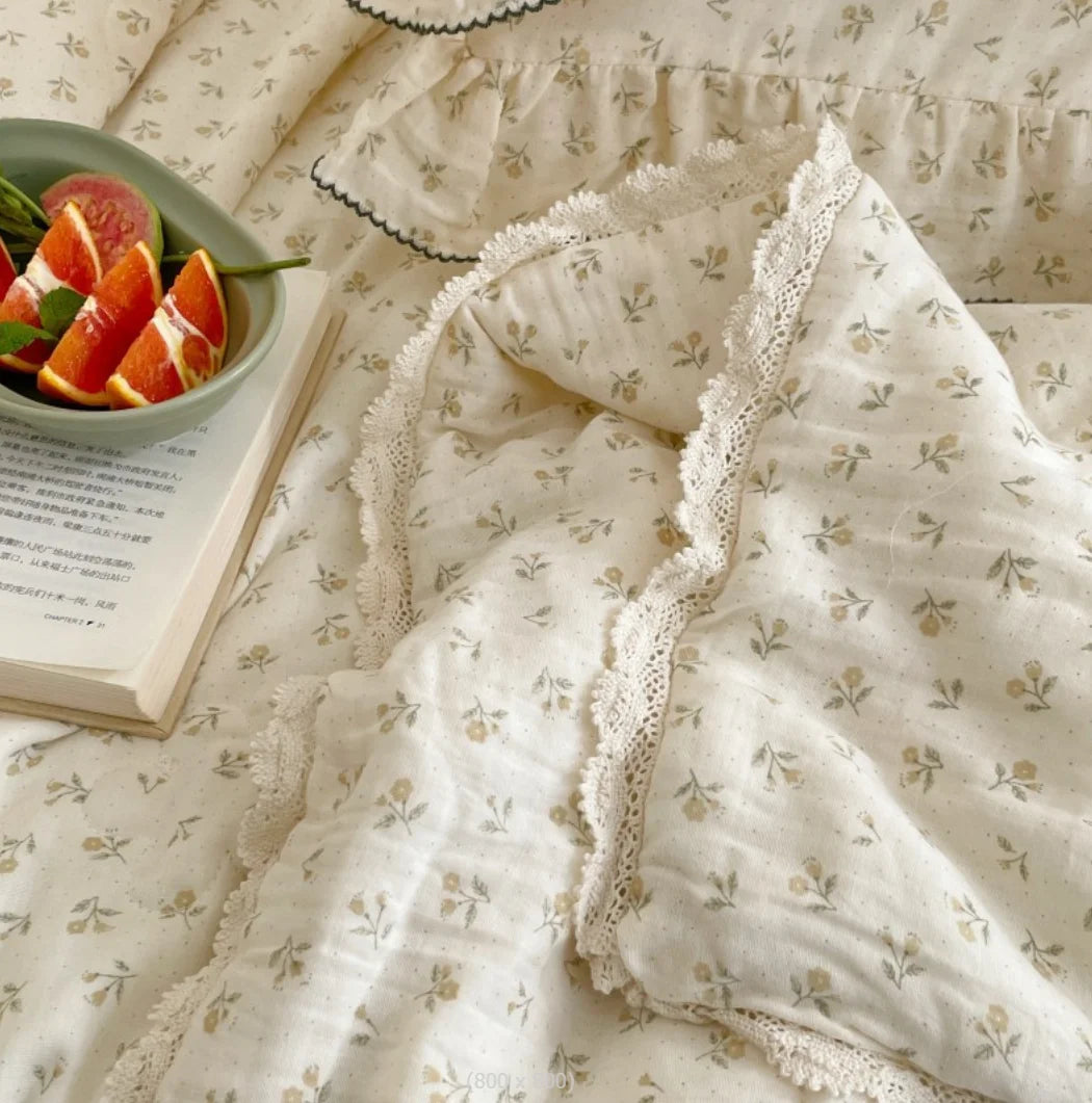 Ventage Cotton Padded Crib Blanket