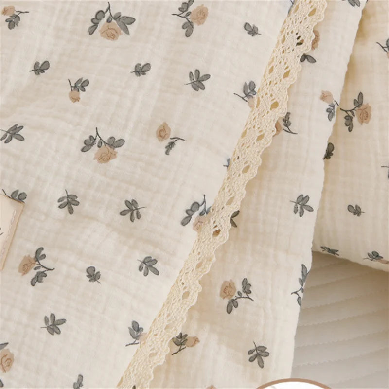 Ventage Cotton Padded Crib Blanket