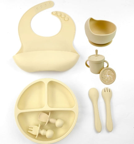 8piece Silicone Baby Feeding Set