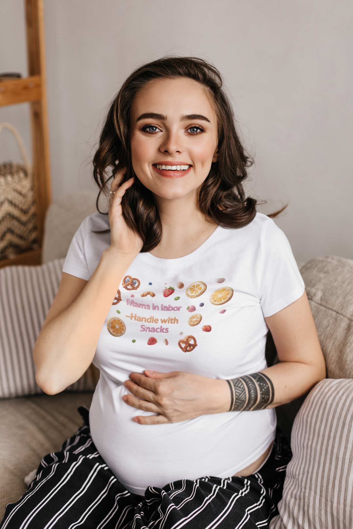Mama in Labor Handle with snacks